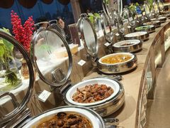 -荣誉国际酒店-云顶旋转餐厅