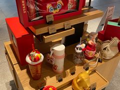 零售区-星巴克臻选(上海中环广场2F店)