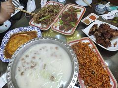 -津津乐乐