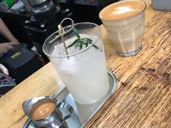 -无牌咖啡&酒馆