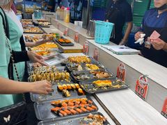 -席娜卡琳火车铁道夜市