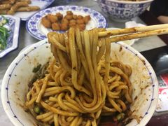 肉丁小碗干炸炸酱面-海碗居(牡丹园店)