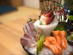 -一本钓鲔鱼屋