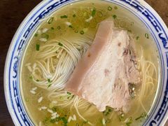 枫镇大肉面肉13面19-同得兴 Since·1995 传统苏式面馆(嘉馀坊店)