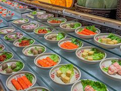 -享遇.锅姥姥牛排海鲜自助(小寨店)