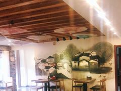 -湖光月色临湖音乐餐厅(台儿庄古城店)