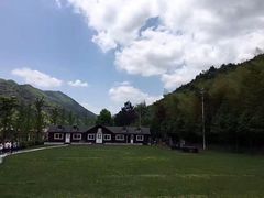 -梦娜斯庄园