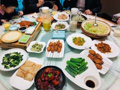 -梁家大院•农家菜(昆山会展中心店)