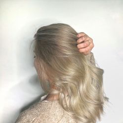 -SALON V