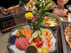 -蟹犇前•帝王蟹雪蟹(陆家嘴店)