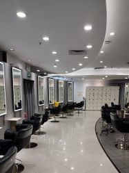-八佰伴8008星级形象店