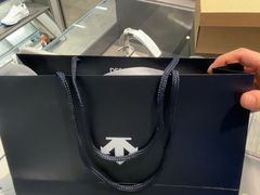 -迪桑特DESCENTE(青岛山东路万象城店)