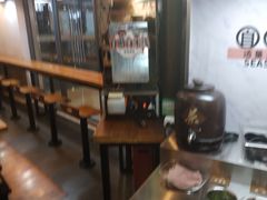 大堂-老妈米线(港龙店)