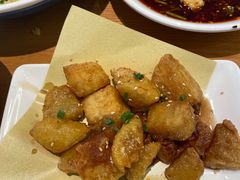 -诚铭记·虾仁汤包·成都小吃(融创店)