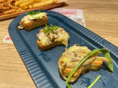 -必胜客(新中纬店)