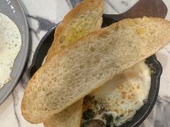 -The Sunny Side Cafe Station 1