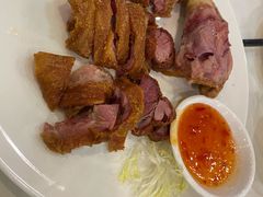 -渔意楼·驰名沙田乳鸽(五羊旗舰店)