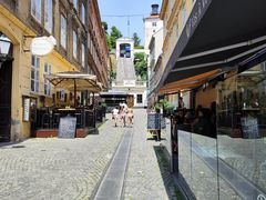 -耶拉契奇总督广场