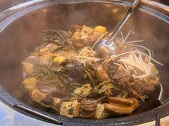 -炖四方东北铁锅炖·烧烤小龙虾(中豪国际店)