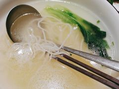 -沪华海鲜大酒楼(南汇店)