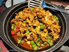 青椒紫苏味-蛙小侠·沸腾砂锅(南山欢乐颂店)