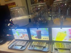 -尚品海鲜肥牛自助火锅(湖明店)