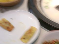 -陈大锅·岳阳鱼馆·地道岳阳菜(美食街店)