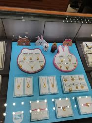 -周大福 CHOW TAI FOOK(新世界百货崇文店)