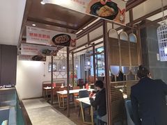 -阿瓦山寨·湘菜现炒·剁椒鱼头王(咸阳总店)