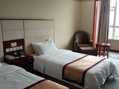 -兴芮温泉度假区