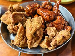 -BHC炸鸡(明洞总店)