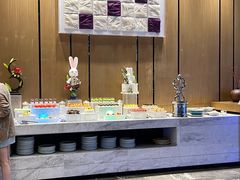 -飨食汇全日制餐厅·昆山皇冠假日酒店(九方店)