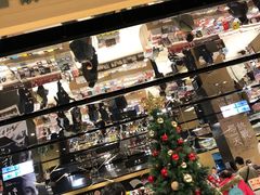 -诚品(信义店)
