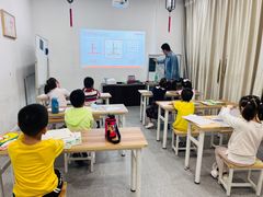 -童学馆·诗书礼乐少儿国学(光谷天地店)