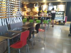 大堂-麦当劳(番禺信联大厦店)