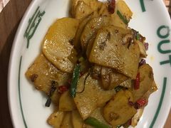 -一坐一忘云南菜(嘉里中心店)