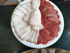 -周老三跷脚牛肉·全牛火锅(非遗传承店)