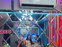 -路边边.炒菜烧烤.音乐餐厅(良乡长虹店)