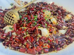 -川流不息·地道川菜·小龙虾(松东路店)