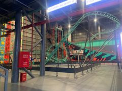 -极限PLAY运动娱乐新世界·团建派对潮玩休闲馆·室内蹦极高空游乐园