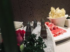 -海底捞火锅鲜切牛肉主题店(长寿路店)