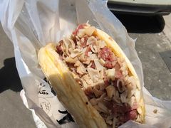 鸭肠卤汁肉夹馍-清真拉妈卤味(回民街店)