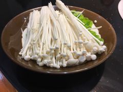 -锅来乐地锅鸡(安亭店)
