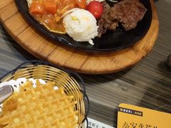 -豪客来牛排(府河店)
