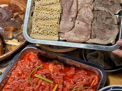 -洱火云南酸菜牛肉火锅(石景山当代商城店)