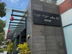 -观澜湖新城运动奥莱区