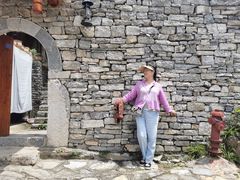 -高荡千年布依古寨旅游景区