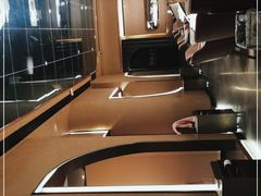 -领鲜天下·焗海鲜·花胶鸡(天目里店)