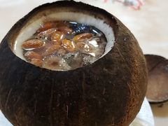 原只椰子炖竹丝鸡-信行丰炖品皇店(光孝路店)