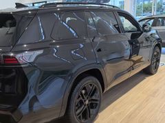 -上海冠松上汽大众4S店